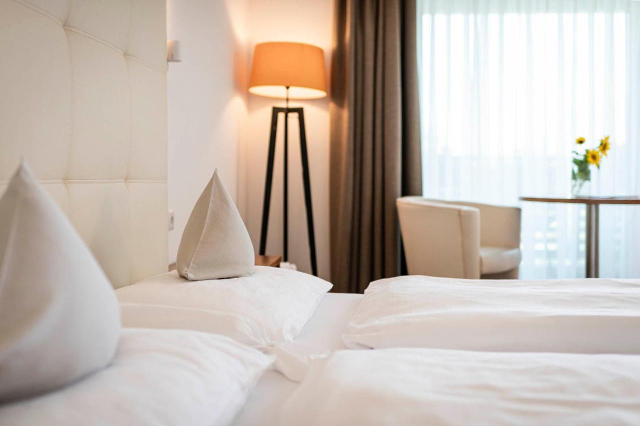 Hotel Mandelhof Appiano Sulla Strada Del Vino Eksteriør bilde